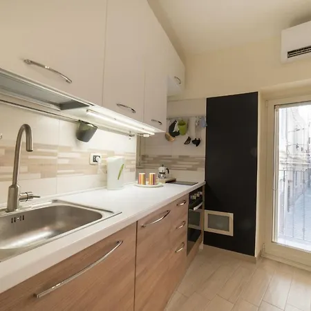 Dal Pupo - Modern In Barivecchia Apartment